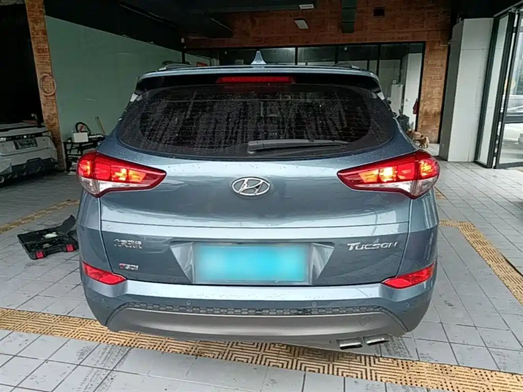 Hyundai Tucson 2015 1.6T Dual Clutch 2WD Smart фото 6