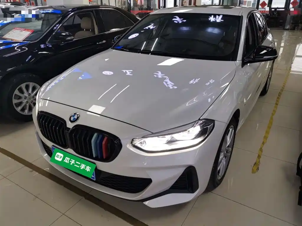 BMW 1 Series 2021 Facelift 120i M Sport Shadow Edition