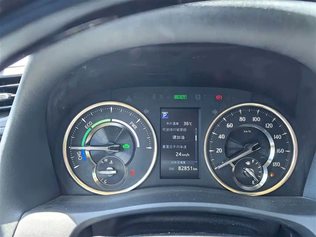 Toyota Vellfire 2021 Crown Hybrid 2.5L HV Premium Edition фото 3