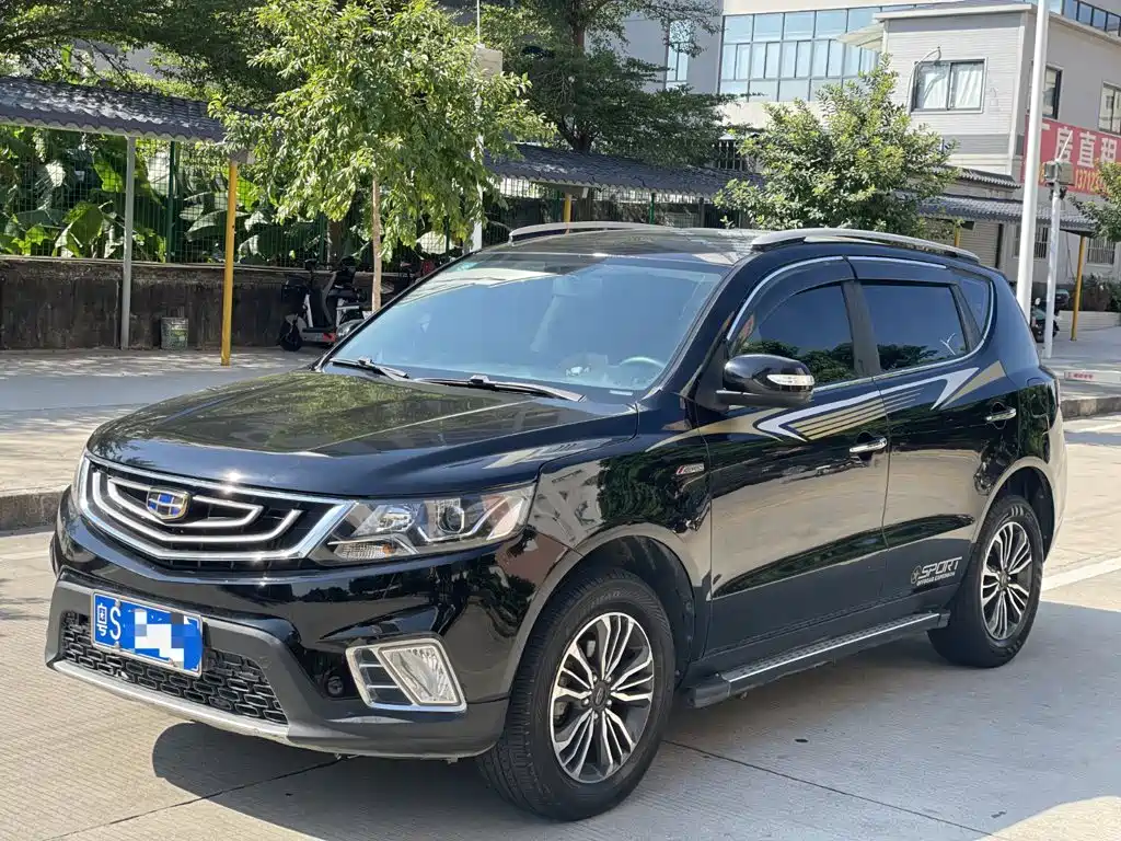 Фото 1 - Geely Emgrand X6