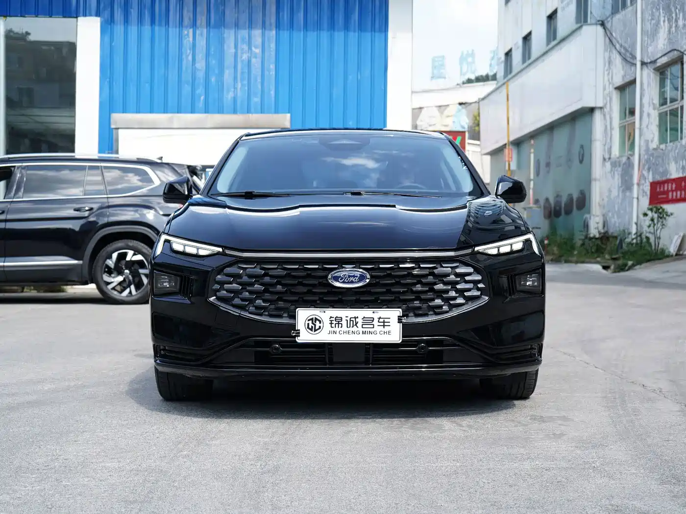 Ford Mondeo 2024 2023 EcoBoost 245 Luxury