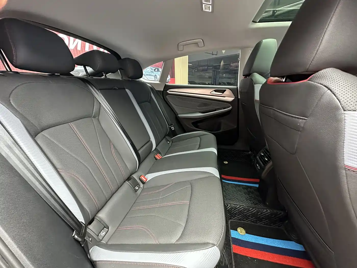 Volkswagen Lamando 2022 Lamando L 280TSI DSG Ultra Spicy Flagship фото 23