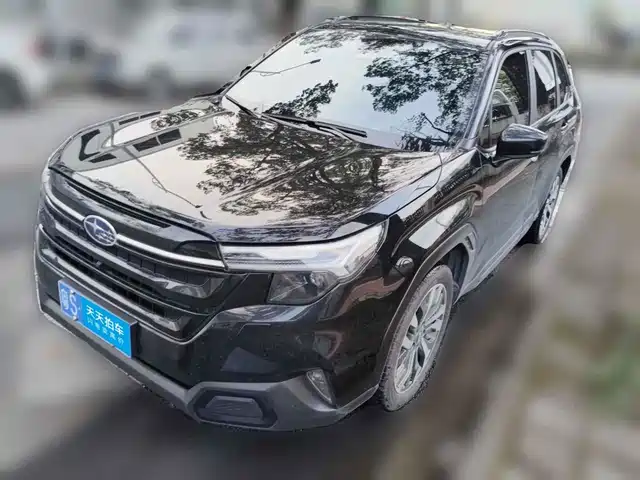 Subaru Forester 2025