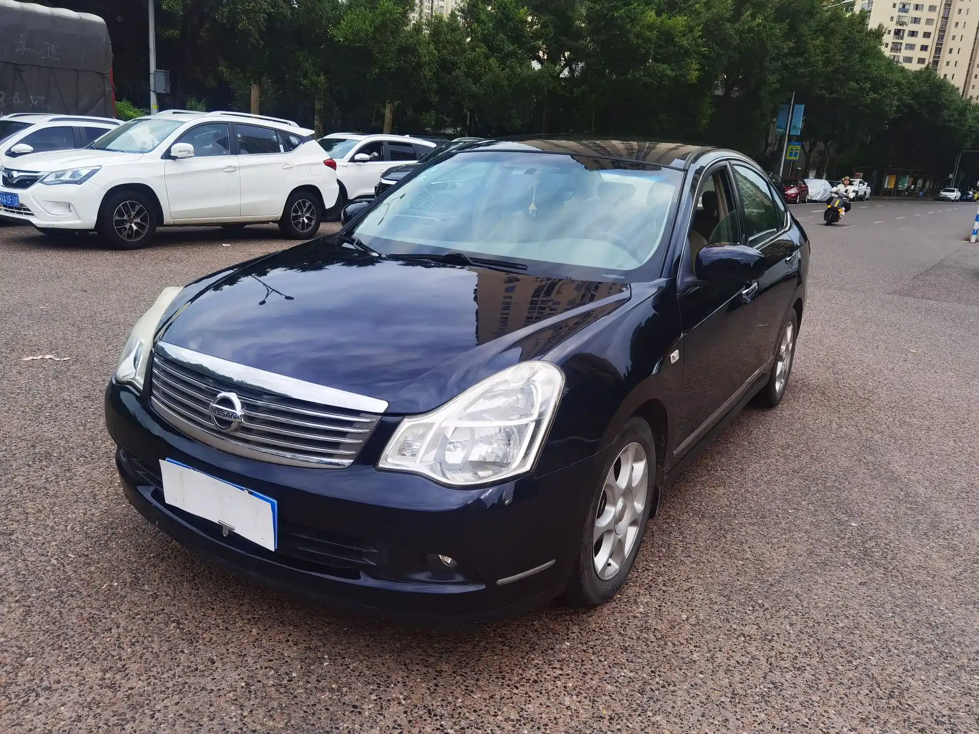 Photo 1 - Nissan Sylphy