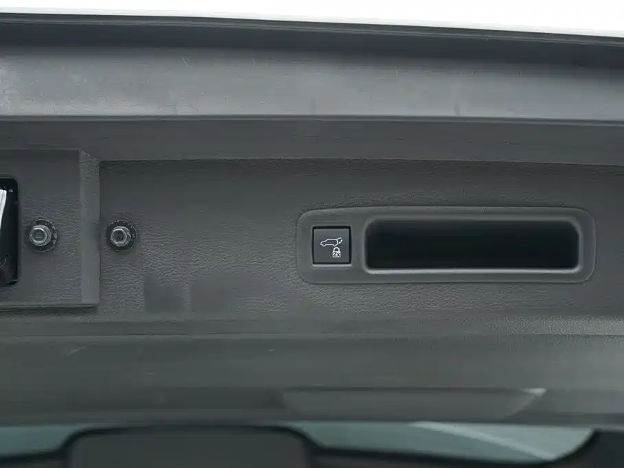 Toyota Sienna 2021 2.5L Hybrid Ultimate Edition фото 25