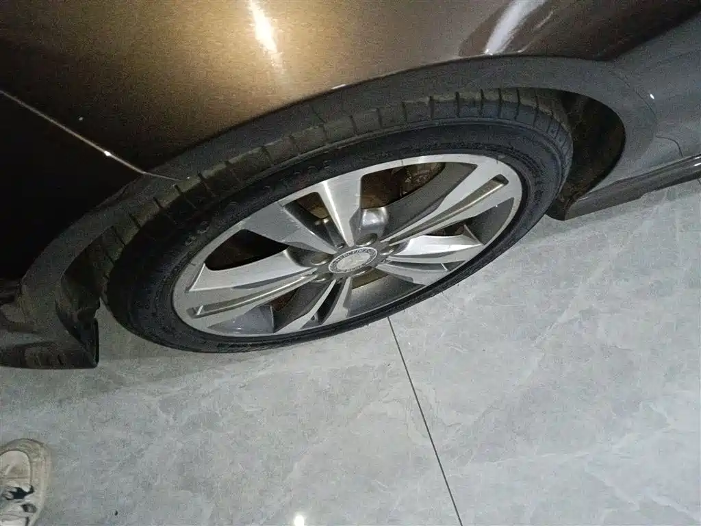 Mercedes-Benz E-Class 2014 Facelift E 260 L Sport фото 23