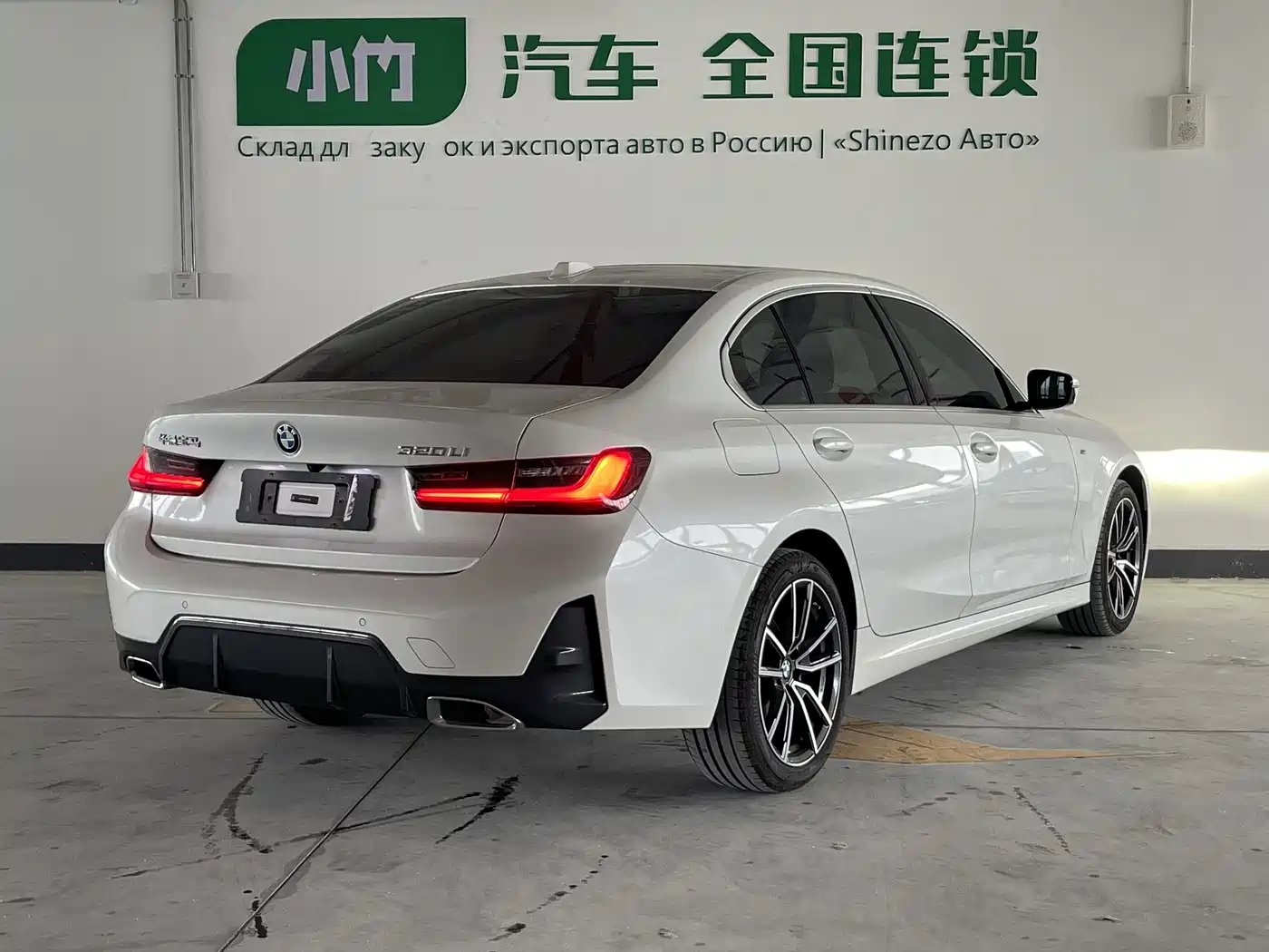 BMW 3 Series 2023 320Li M Sport Package фото 6