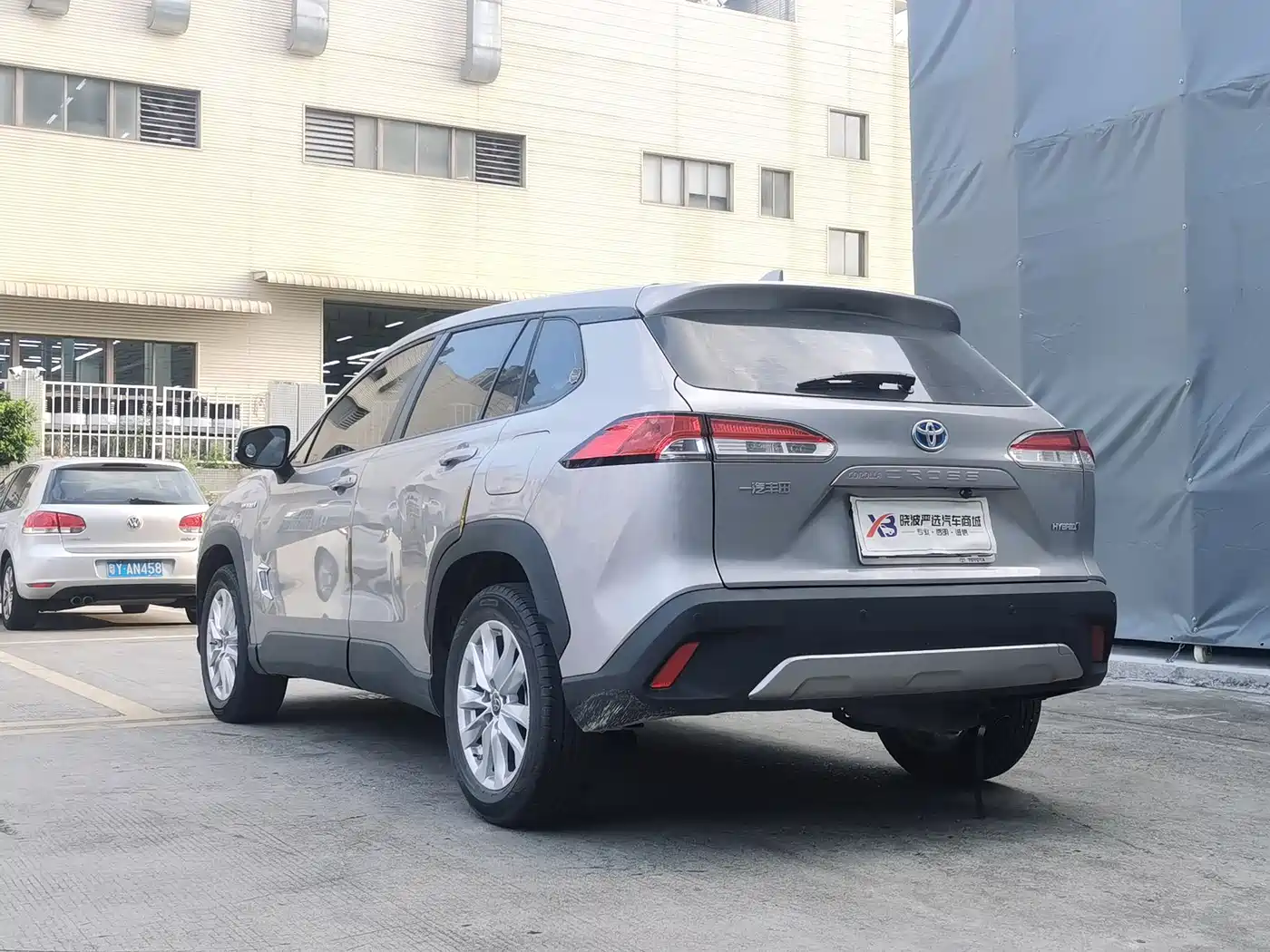 Toyota Corolla Cross 2023 Hybrid 2.0L Pioneer Edition фото 4