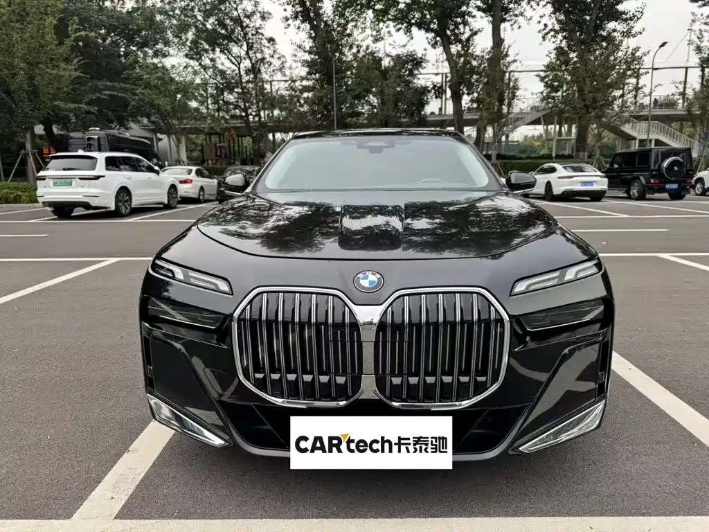 BMW 7 Series 2023 2023 Model 735Li M Sport Package