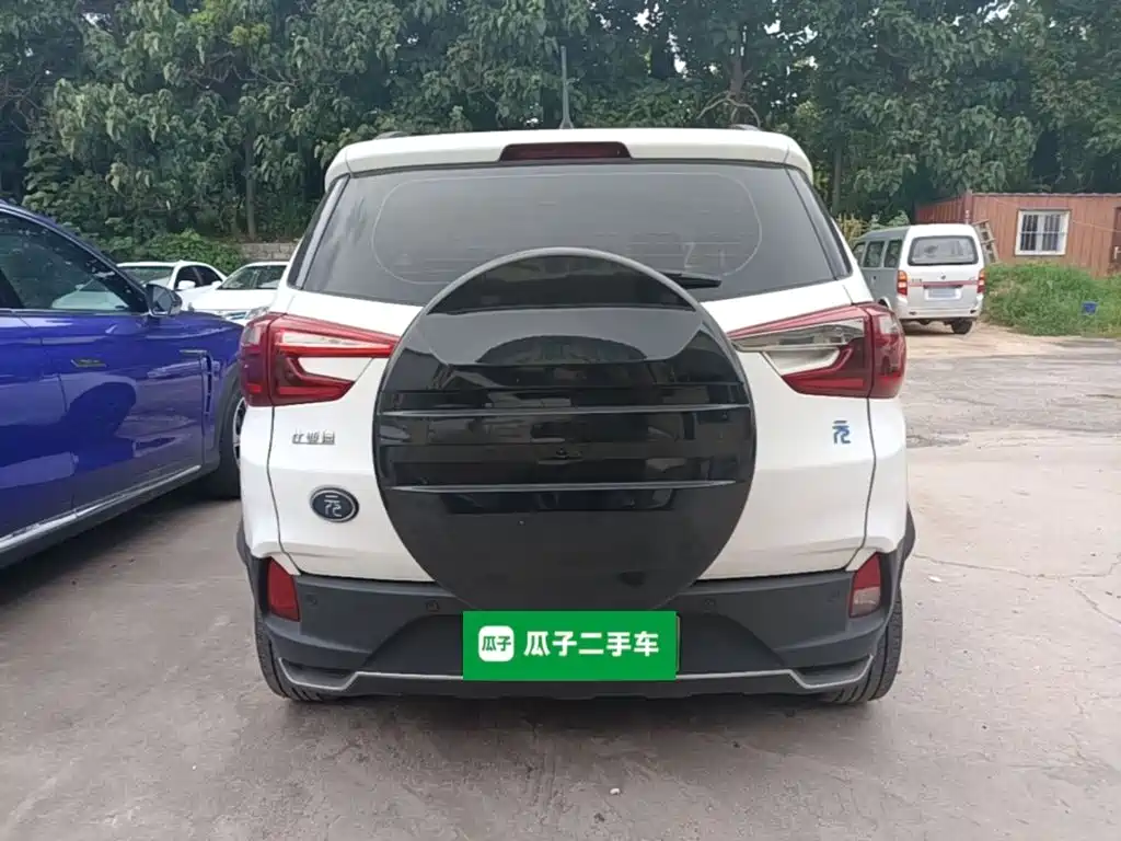 BYD Yuan New Energy 2019 2019 EV360 Smart Connect Premium Edition