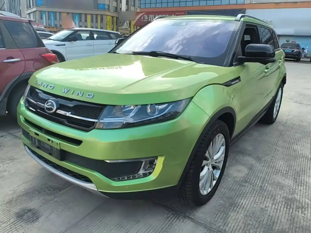 Landwind X7 2017 2015 2.0T Panoramic Flagship Edition