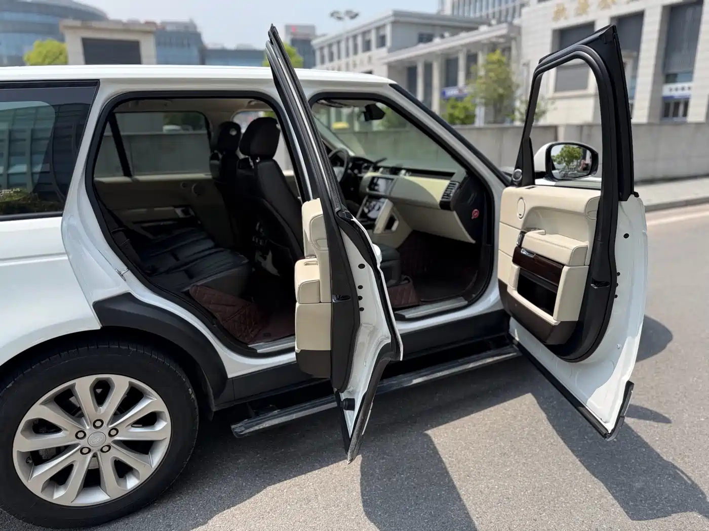 Land Rover Range Rover 2016 3.0 SC V6 Vogue фото 13