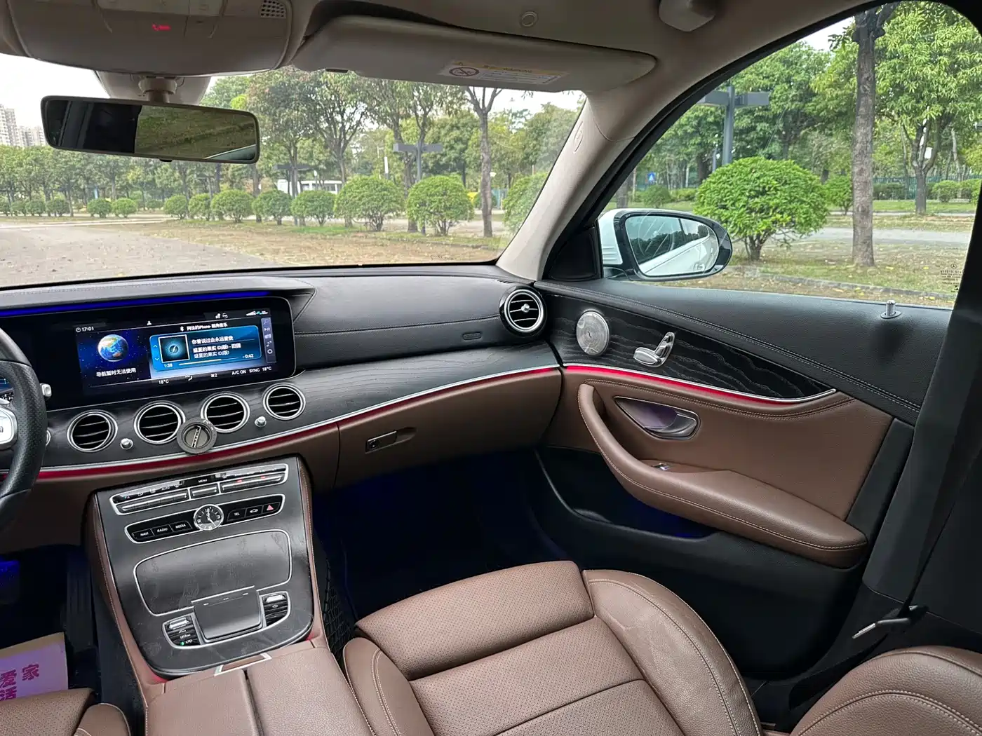 Mercedes-Benz E-Class 2019 E 200 L Sport фото 16