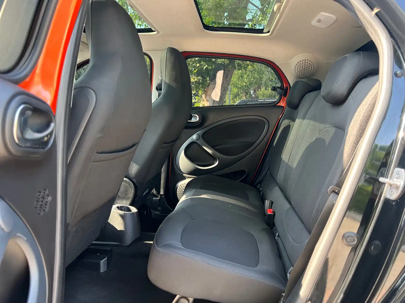 smart forfour 2019 2018 1.0L 52kW Passion Edition
