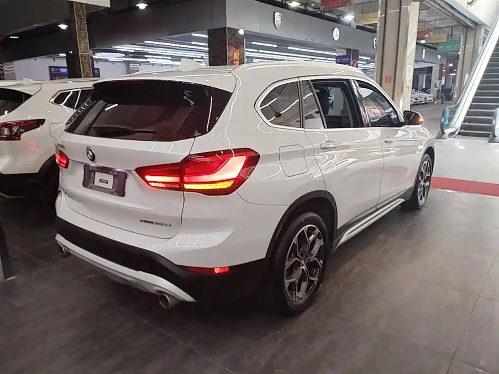 BMW X1 2021 sDrive20Li Exclusive фото 7