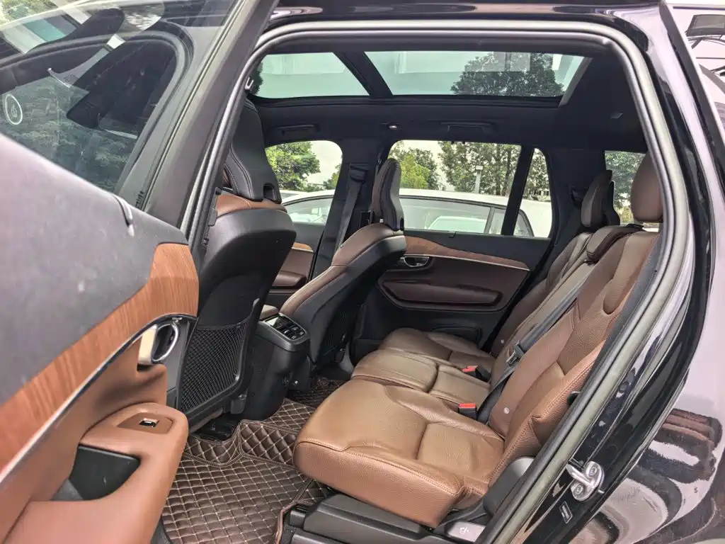 Volvo XC90 2023 2023 B6 Smart Comfort Luxury Edition 7-Seater