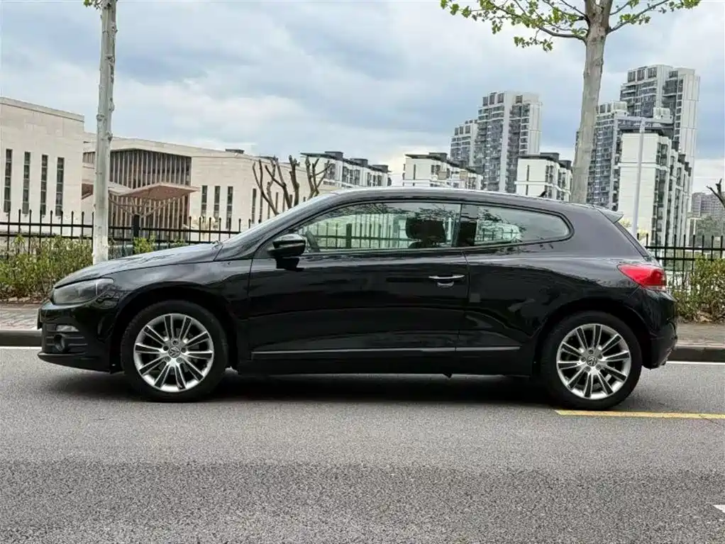 Volkswagen Scirocco 2011 1.4TSI Single Turbo Style Edition фото 5