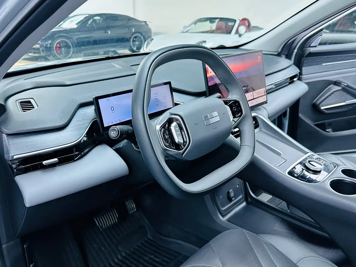 Geely Galaxy Galaxy L6 2025 EM-i 140km Starship Edition фото 5