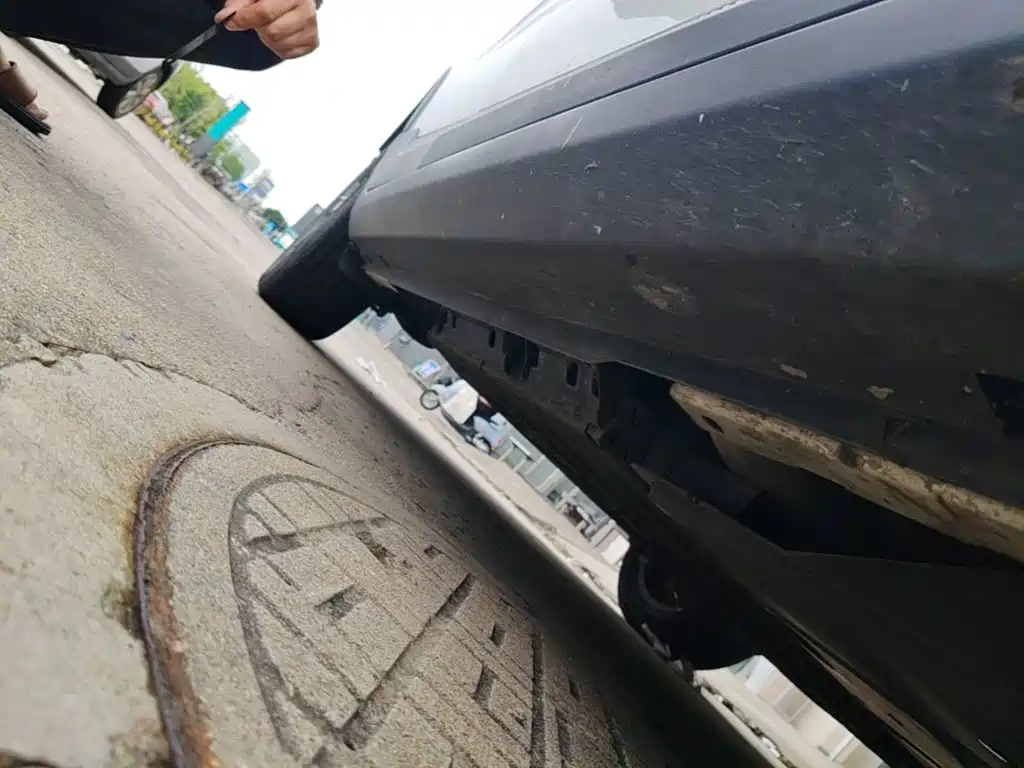 Фото 21 - Geely Geometry E Firefly
