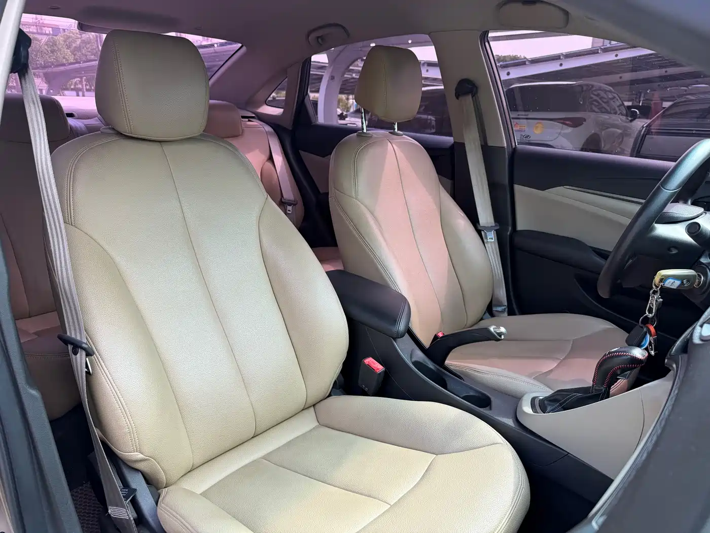 Buick Excelle 2016 15N Automatic Progressive фото 19