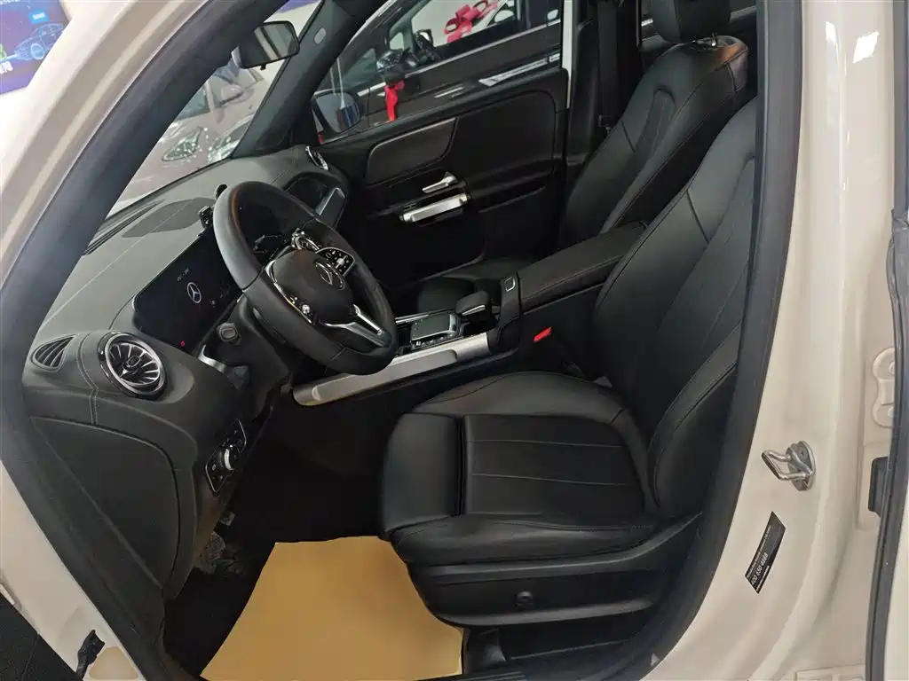 Mercedes-Benz GLB 2021 GLB 200 Dynamic фото 11