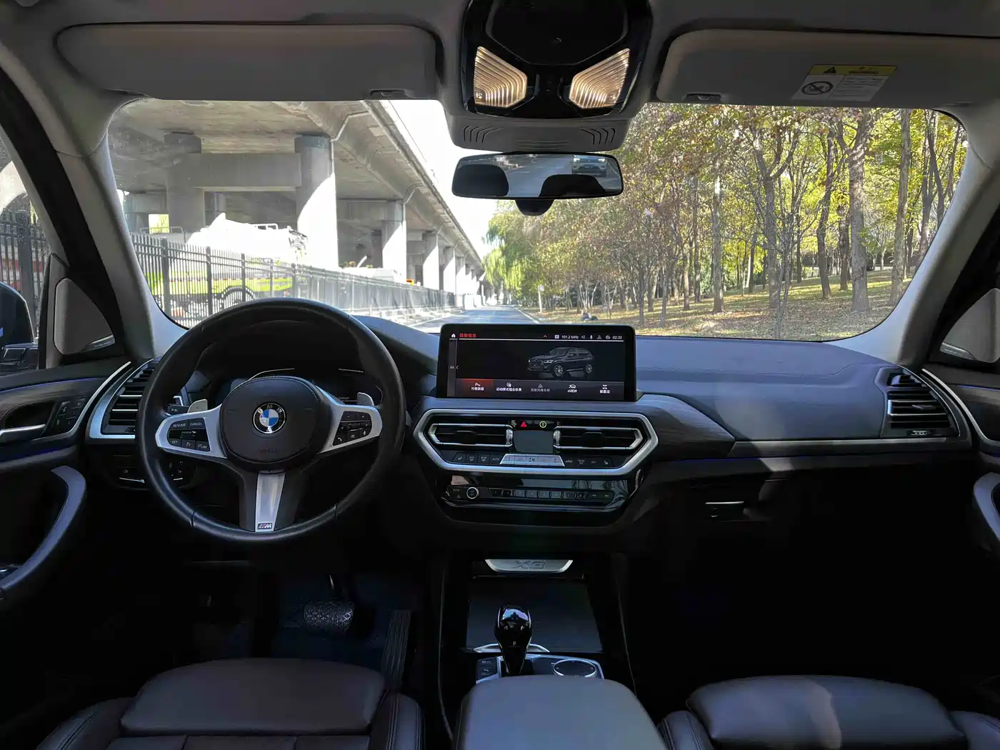 BMW X3 2022 Facelift xDrive30i Leading M Shadow Edition фото 14