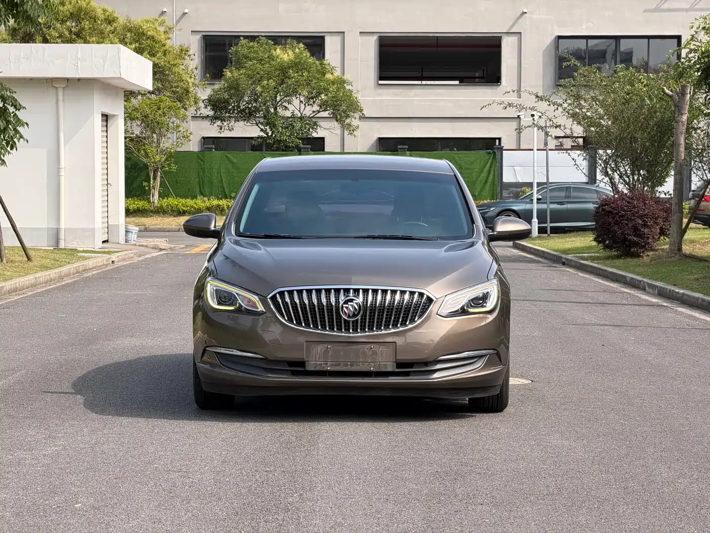 Buick Excelle 2016 15N Automatic Progressive фото 2