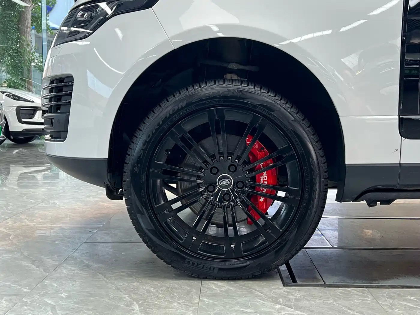 Фото 8 - Land Rover Range Rover
