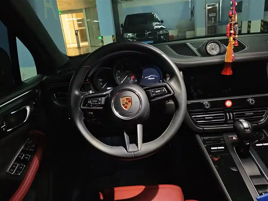 Porsche Macan 2023 Macan 2.0T фото 15
