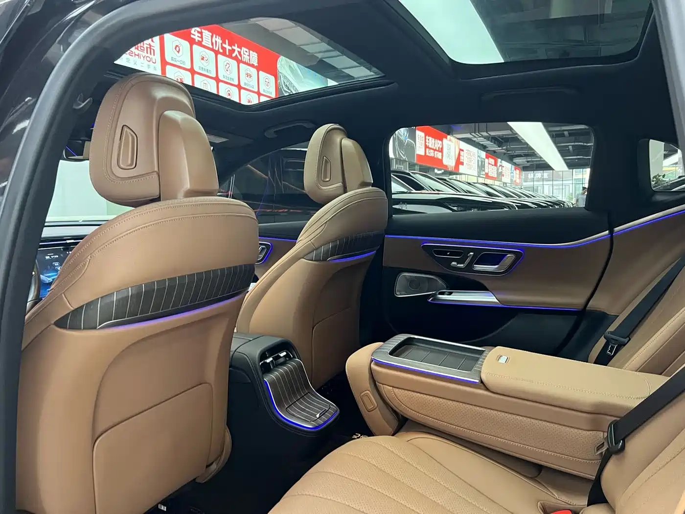 Mercedes-Benz E-Class 2024 Model E 300 L Luxury фото 11