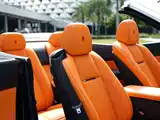Photo 15 - Rolls-Royce Dawn