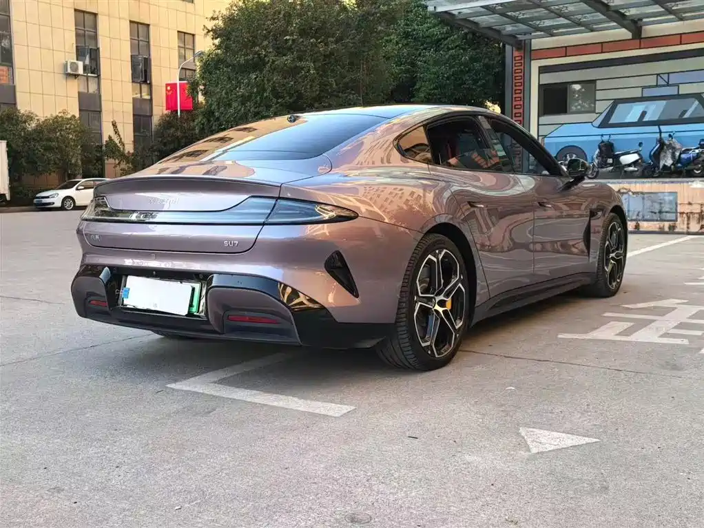 Xiaomi Auto Xiaomi SU7 2024 RWD Ultra Long Range Advanced Smart Driving Pro Edition фото 19