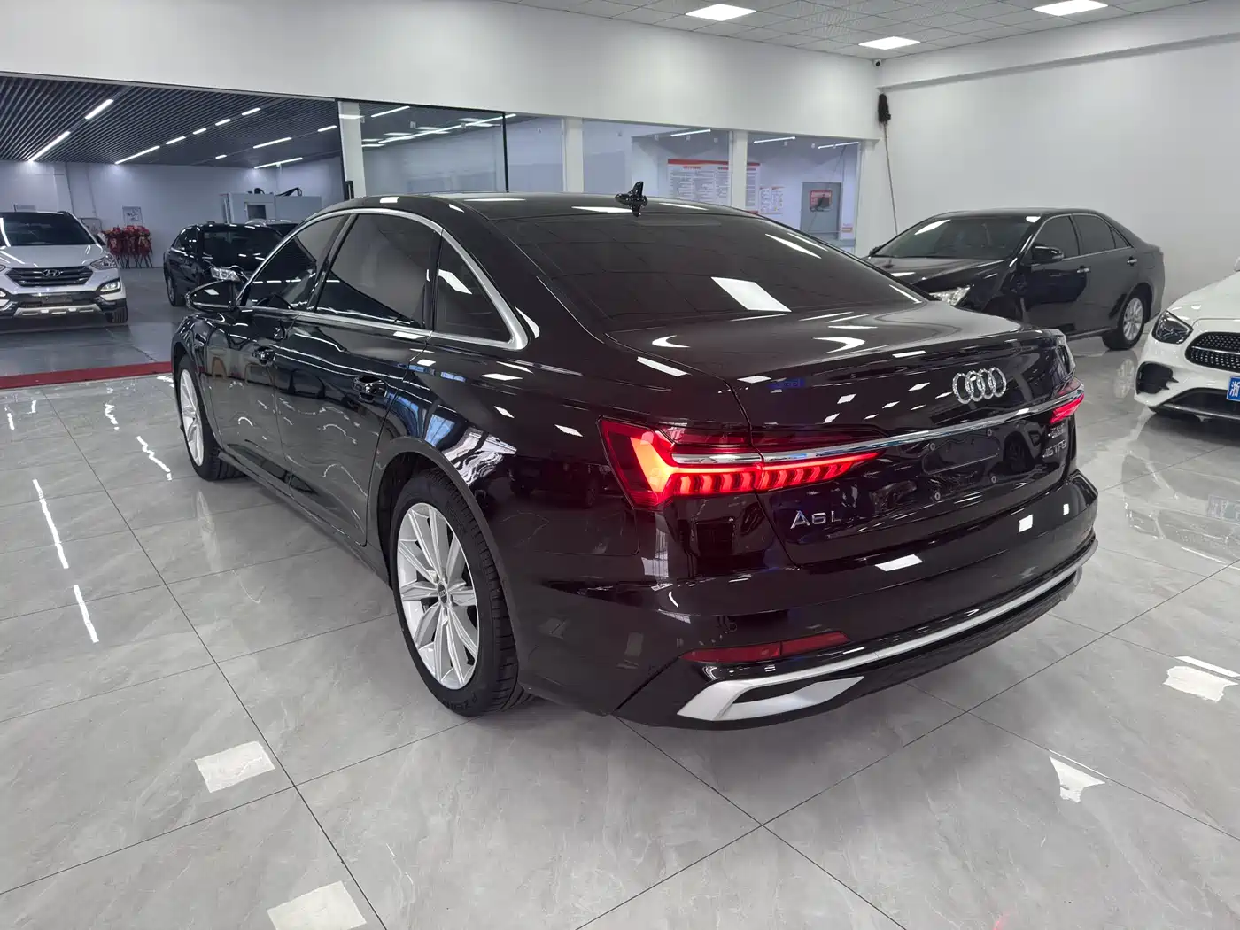 Audi A6L 2024 45 TFSI Premium Dynamic фото 5