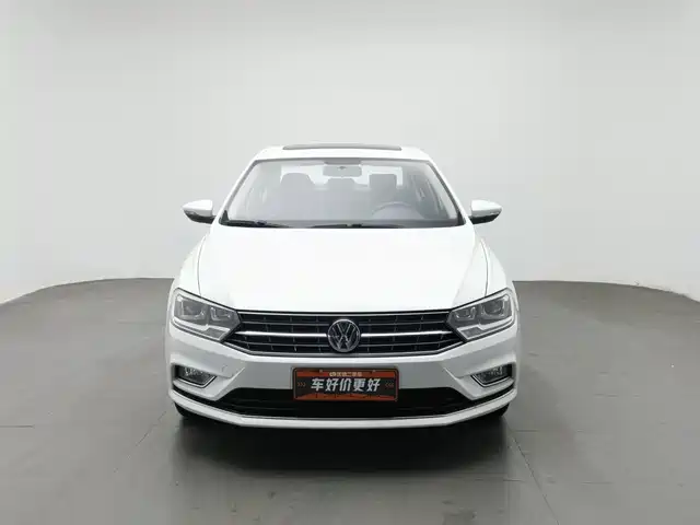 Volkswagen Bora 2018 1.5L Manual Comfort — фото 3