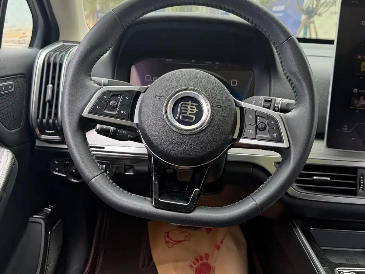 BYD Tang 2018 2.0T Auto Smart Premium 7-seater China V фото 7