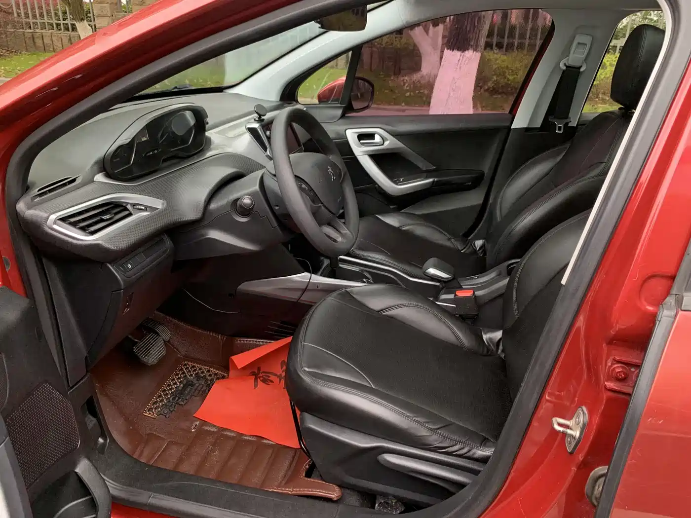 Peugeot 2008 2015 Cool Edition 1.6L Auto Jade фото 6