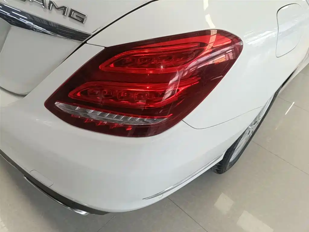 Mercedes-Benz C-Class 2015 Facelift C 180 L фото 23