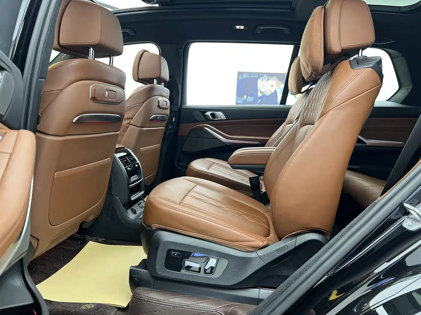 BMW X7 2023 xDrive40i Exclusive M Sport Package фото 14