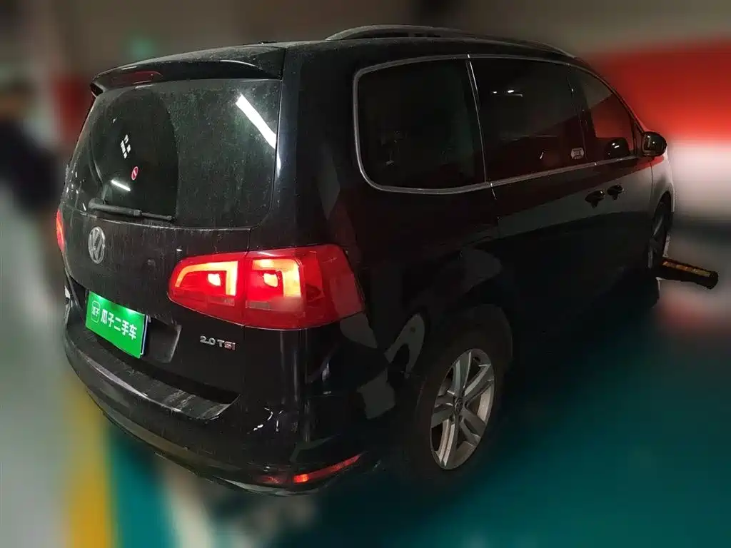 Volkswagen Sharan 2014 2.0TSI Comfort фото 4