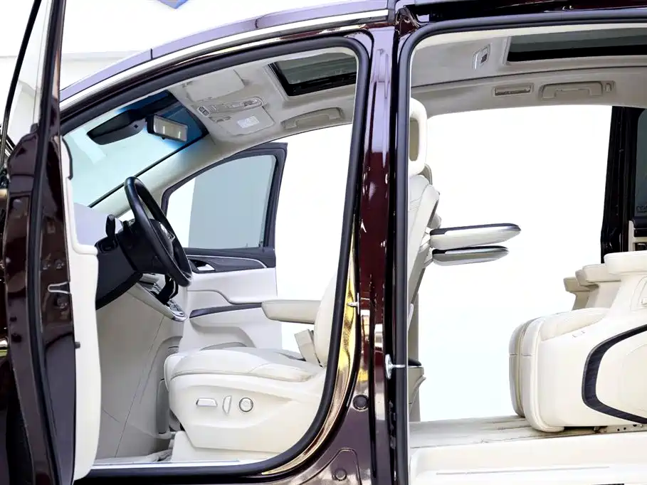 Buick GL8 2020 Avenir Six-Seat Elegance Edition фото 6