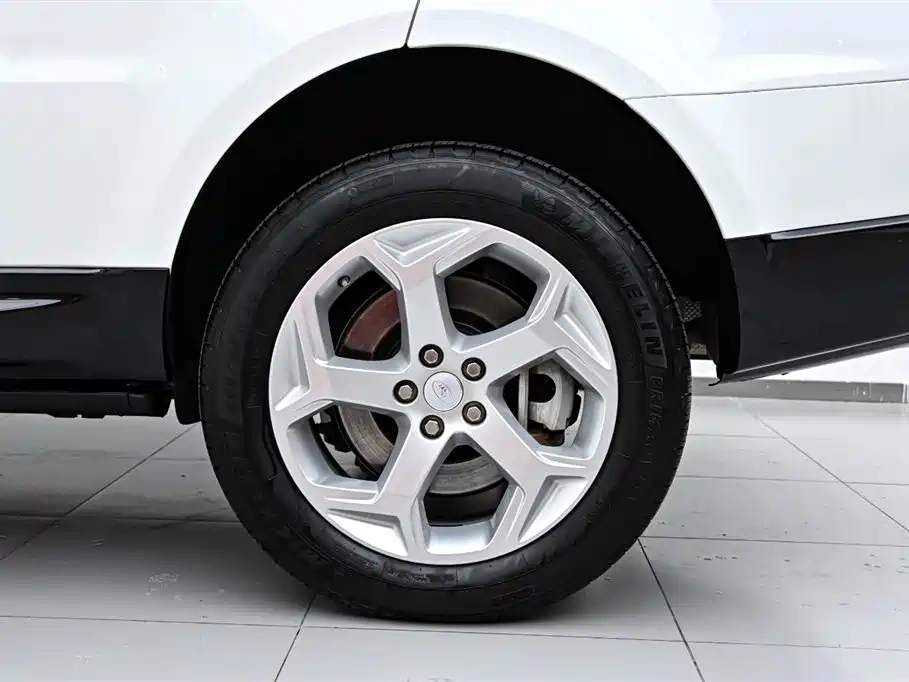 Land Rover Range Rover Sport PHEV 2018 Model P400e фото 38