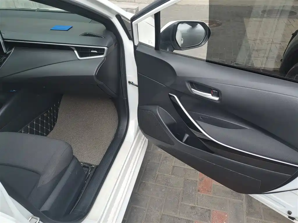 Toyota Levin 2022 Dual Engine 1.8H E-CVT Luxury Edition фото 21