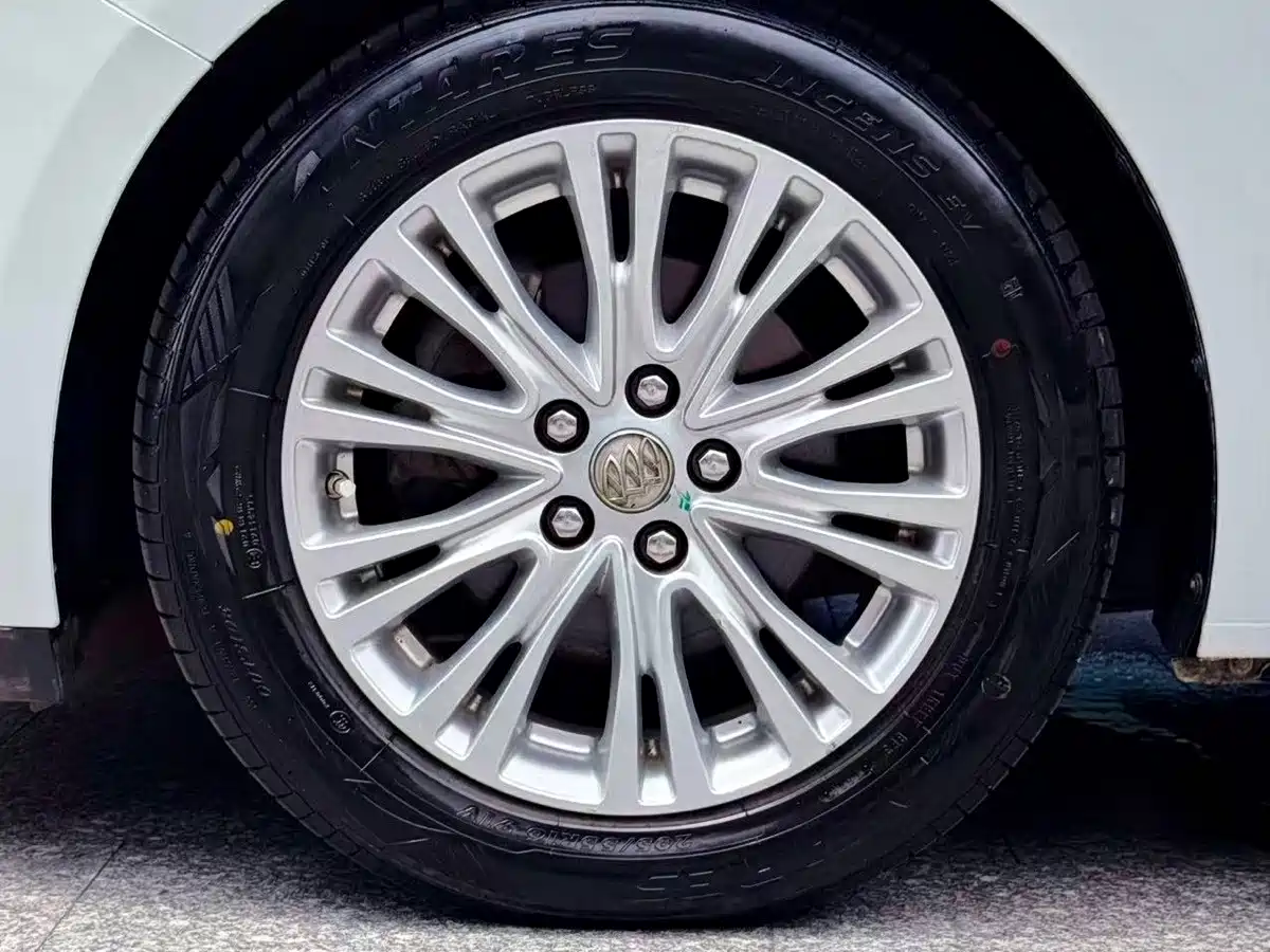 Фото 8 - Buick Excelle