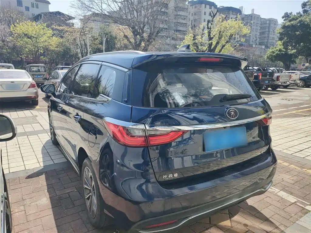 BYD Song MAX 2019 1.5T Auto Smart Connect Progressive 7-seater China V фото 23