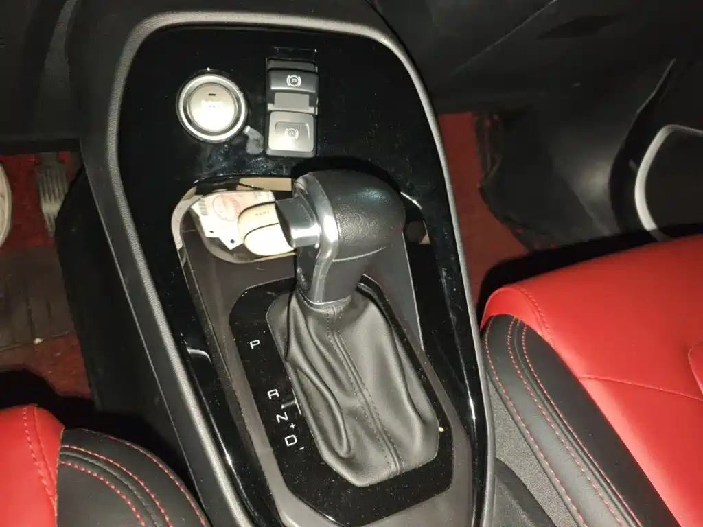 Haval H2s 2018 2018 Red Label 1.5T DCT Fashion Type