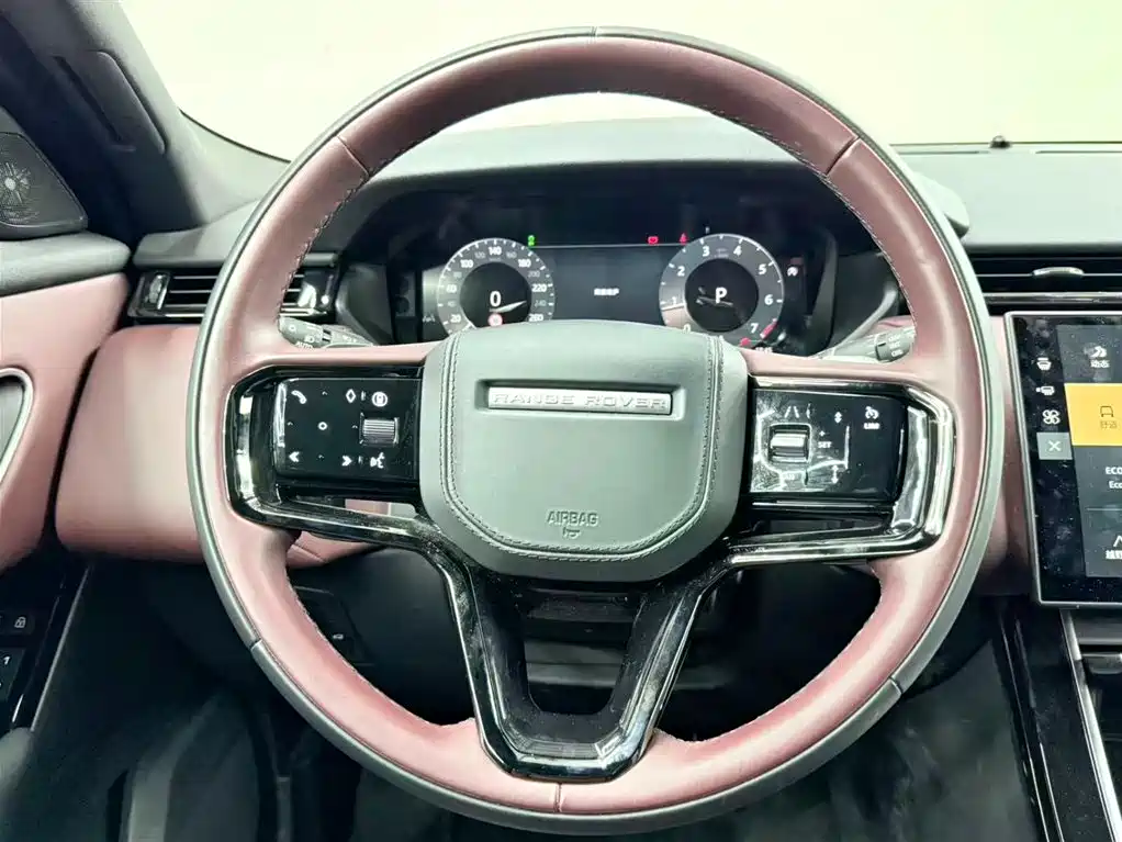Land Rover Range Rover Velar 2025 Dynamic HSE фото 12