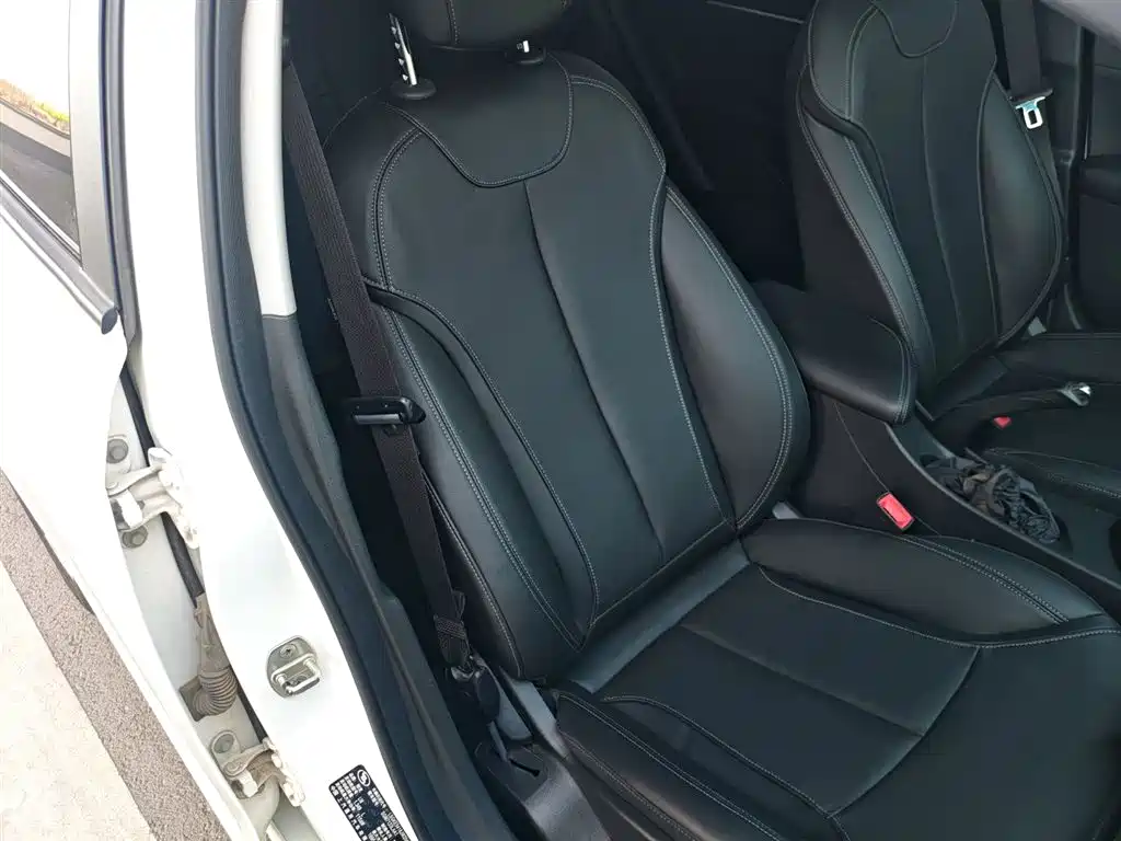 Buick Excelle 2018 18T Automatic Elite фото 25