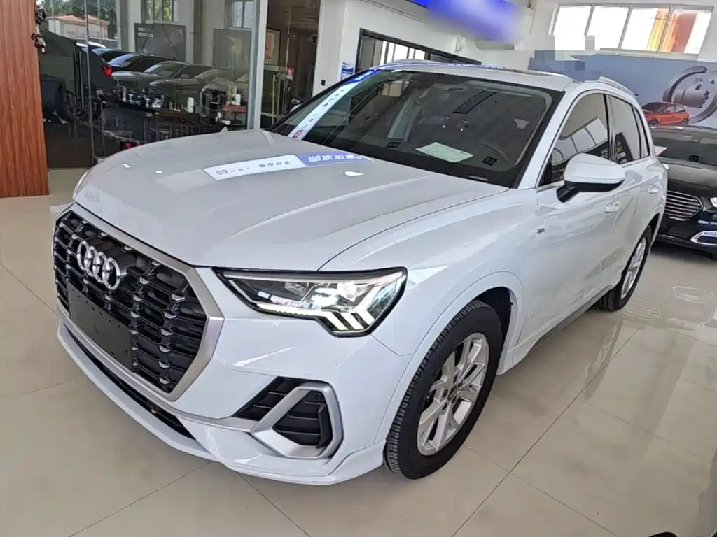 Audi Q3 2019 35 TFSI Progressive Sport