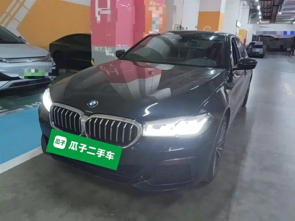 BMW 5 Series 2022 Facelift 530Li Leading M Sport Package