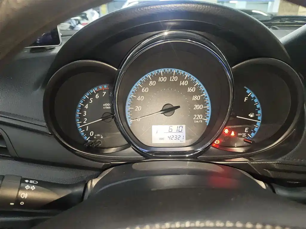Toyota YARiS L Zhi Xiang 2019 1.5E CVT Charming China VI фото 4
